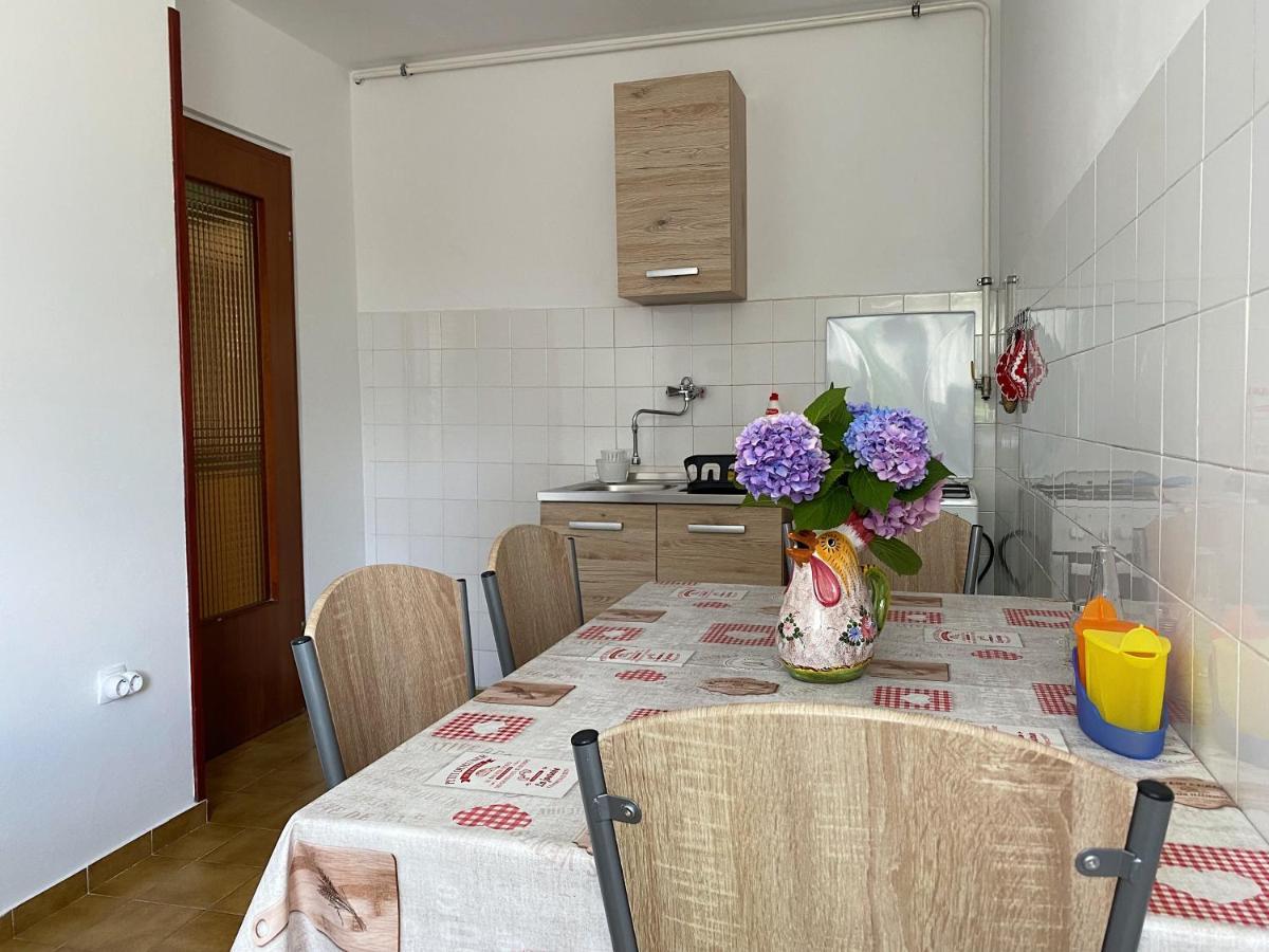 Apartments Lungomare Pula Extérieur photo